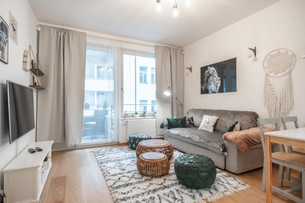 Apartment With Balcony Praag Buitenkant foto